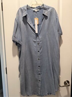 Casual Short-Sleeve Button-Up Shirt Dress - Light Blue